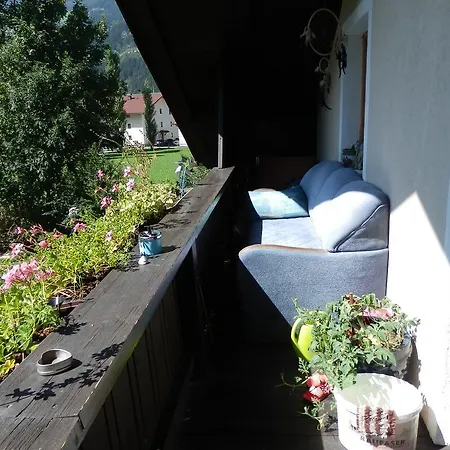 Reiserhof 住宿加早餐酒店 齐勒河谷采尔